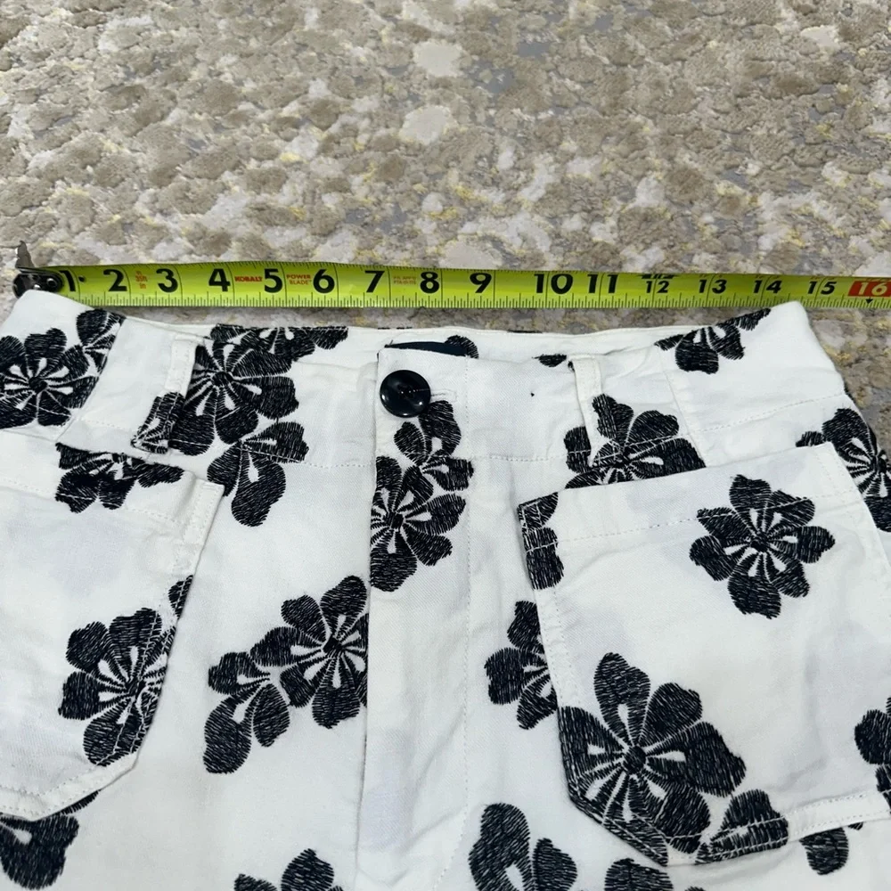 Maeve White Wide-Leg Floral Print Pants with Black Flowers - Picture 12 of 15